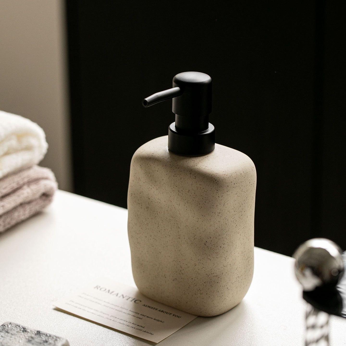 Bottiglia di lozione Wabi-sabi - Home Bathroom Soap Dispenser recensione e prezzo